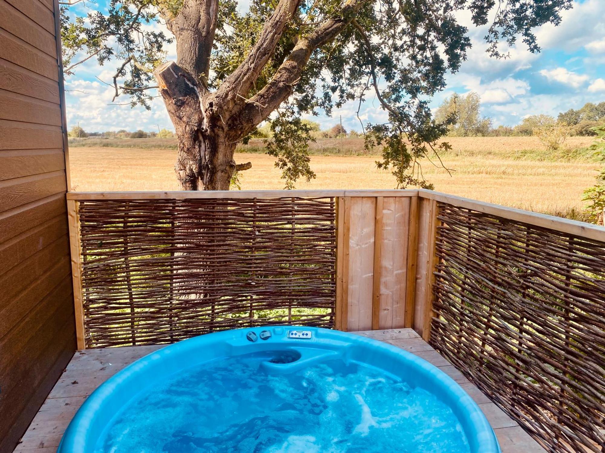 Hotel Hideaway By Liv Retreats à Southrey  Extérieur photo